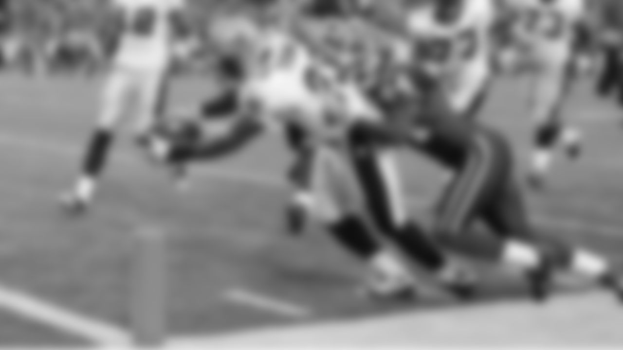 Saints at Bills Photo Gallery