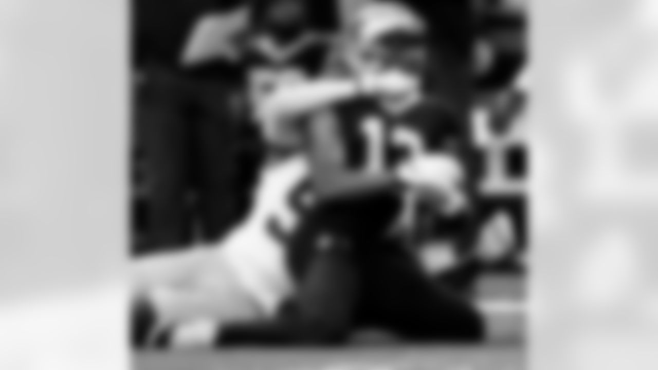 Game action photos from the New Orleans Saints vs. San Francisco 49ers matchup in Week 10 of the 2020 NFL season.