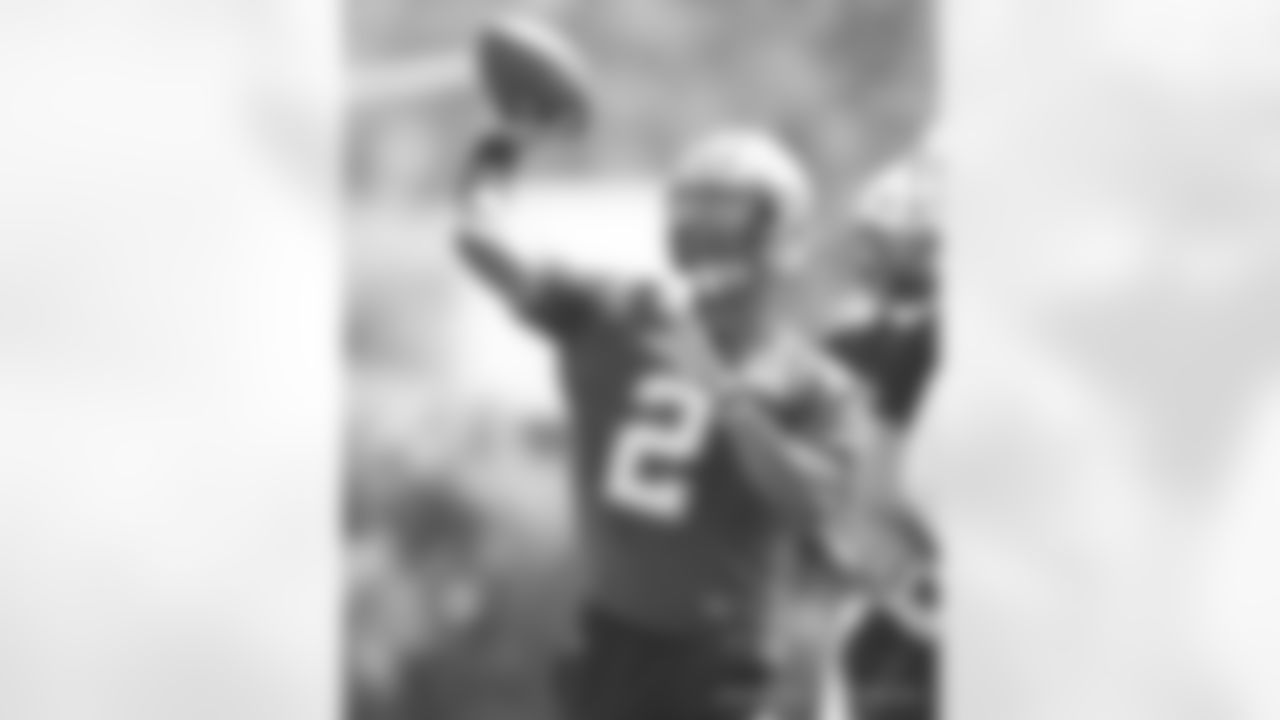 New Orleans quarterback Jameis Winston participate in Day 1 of 2022 Minicamp at the Ochsner Sports Performance Center on Tuesday, June 14, 2022.