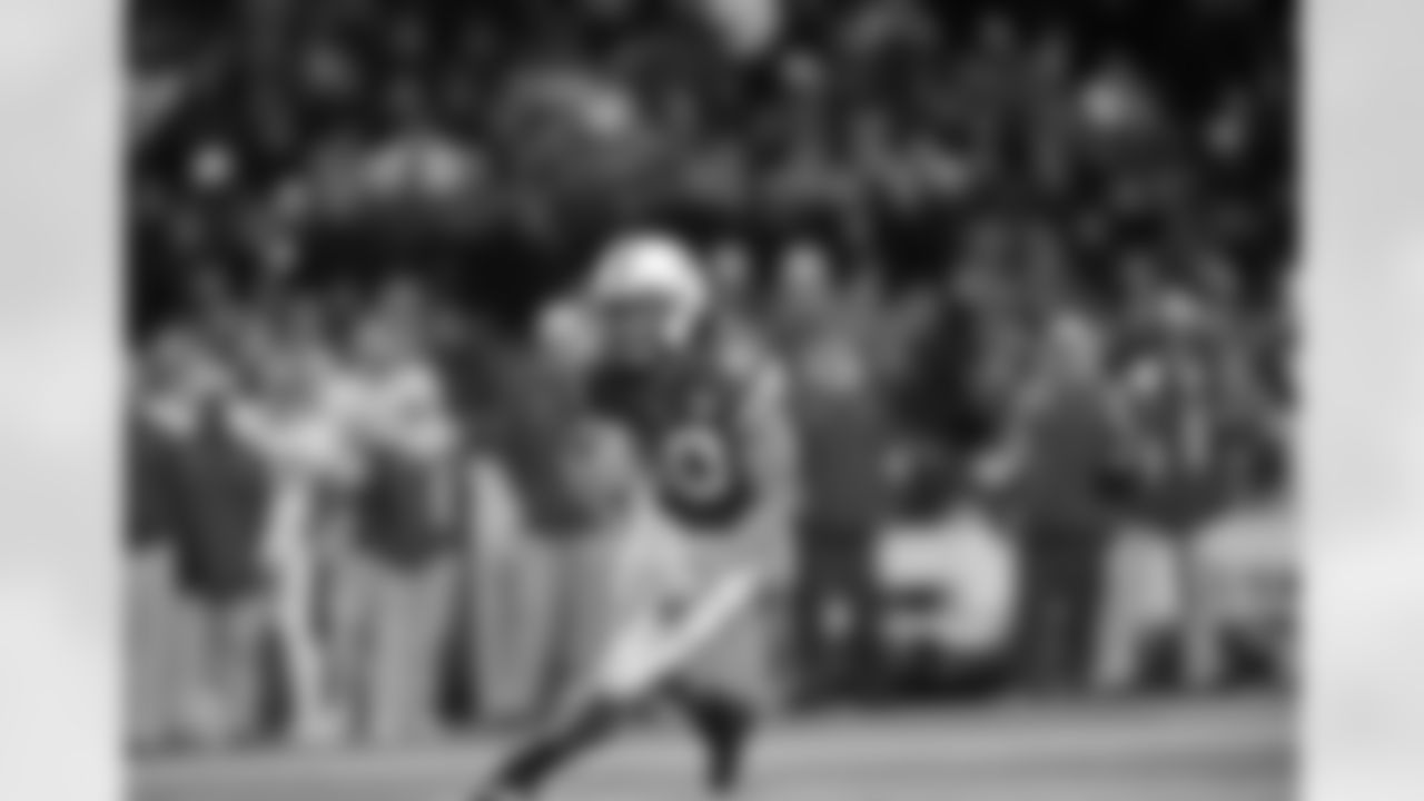 Nebraska running back Roy Helu was selected with the 105th pick in the 2011 NFL Draft by the Washington Football Team.