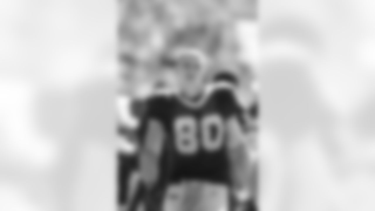 New Orleans Saints announced that they have signed tight end Jimmy Graham on Tuesday, July 25, 2023. Check out the best photos of Jimmy in action with the New Orleans Saints during his NFL career.