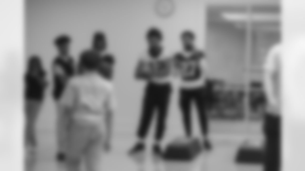 On Tuesday, April 25, New Orleans Saints players Chris Olave, Alontae Taylor, and Rashid Shaheed joined students and teachers at Martin Behrman Charter School to reveal the school's new Saints Fit Zone with UnitedHealthcare.