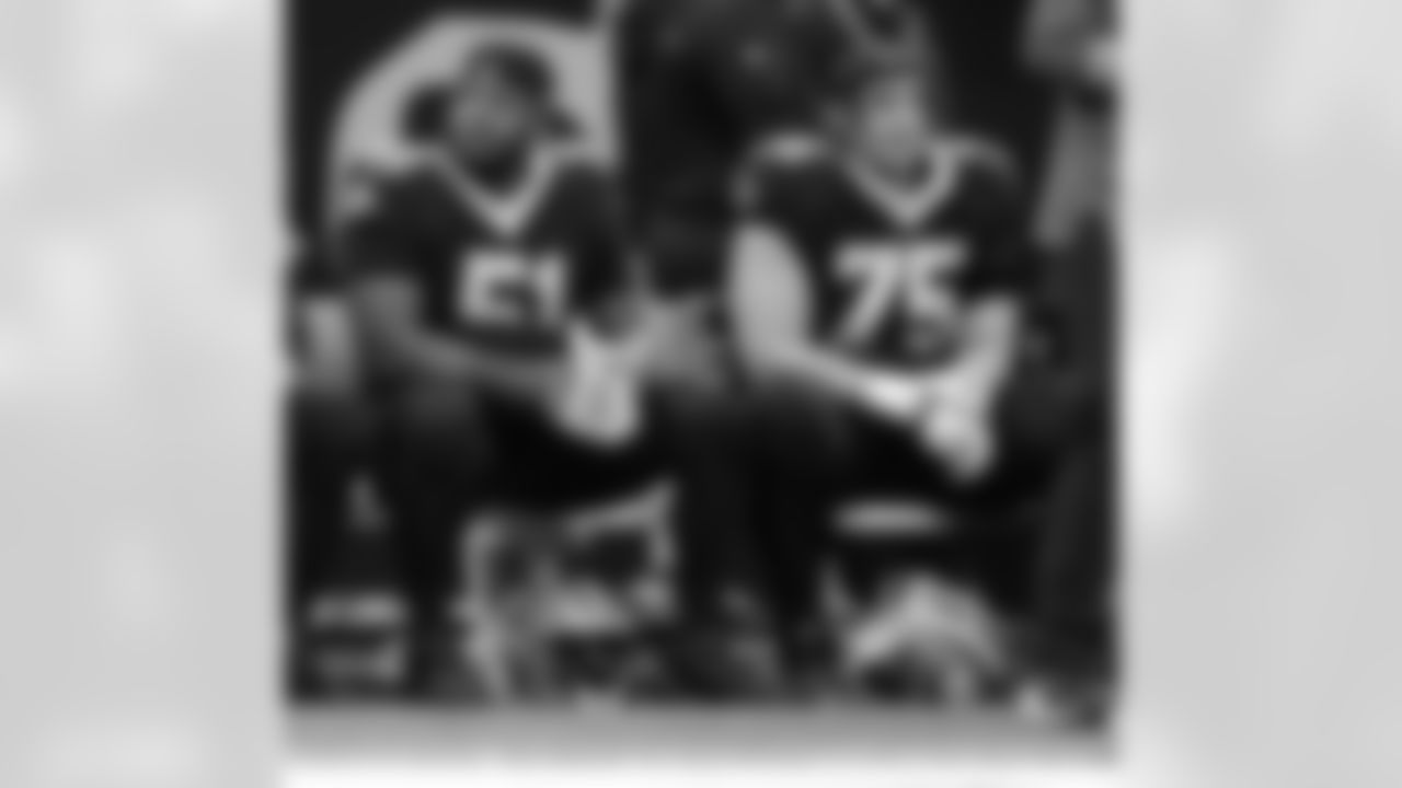 New Orleans Saints players in action during their 2022 Week 9 game against the Baltimore Ravens.