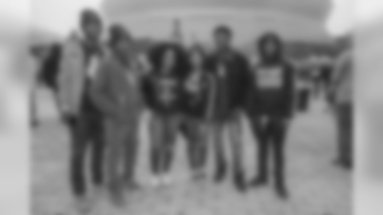 Gallery-Champions-2560-1440-1049
