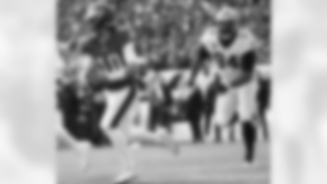 Check out the game action from the New Orleans Saints win against the Philadelphia Eagles in Week 17 of the 2022 NFL season.