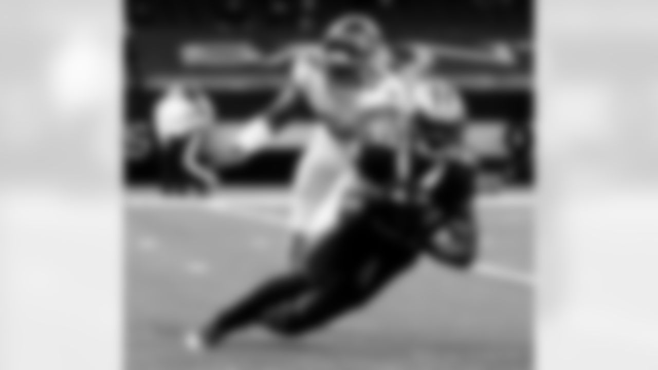 Check out photos of New Orleans Saints wide receiver Emmanuel Sanders in action during the 2020 NFL season.