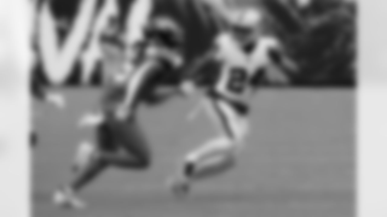 New Orleans Saints announced that they have signed with free agent safety Johnathan Abram on Wednesday, March 22, 2023. Check out Johnathan in action with the Seattle Seahawks and Las Vegas Raiders during his NFL career.