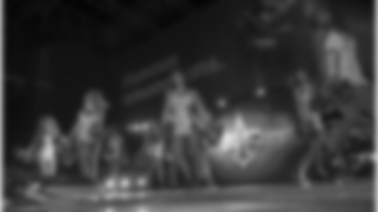 Gallery-Fans-2560-1440-1393