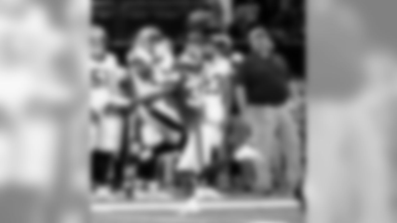 2019 Saints Pre Season
Vikings 35 Saints 24 (L)
2019 New Orleans Saints
All Images Copyright Michael C. Hebert