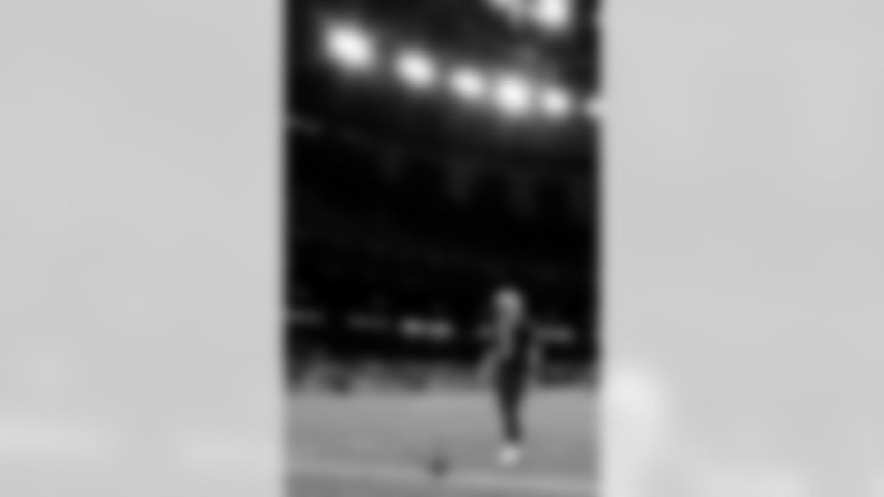 Pregame photos from the New Orleans Saints hosting the Green Bay Packers in Week 3 of the 2020 NFL season.