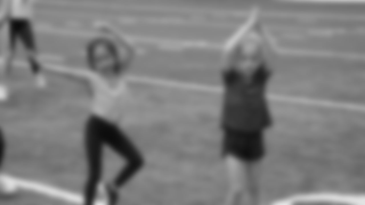 Gallery-jrsaintsations-2560x1440-101418-15