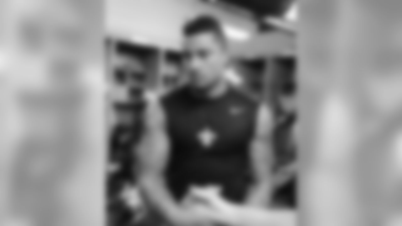 32 S Kenny Vaccaro