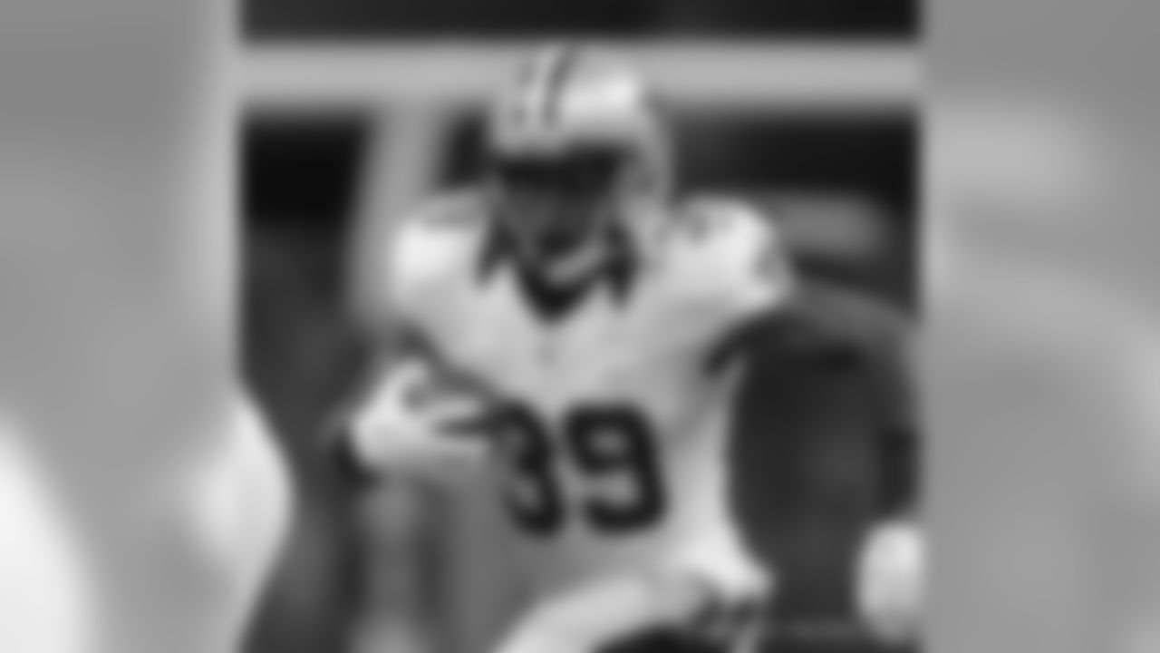 Travaris Cadet