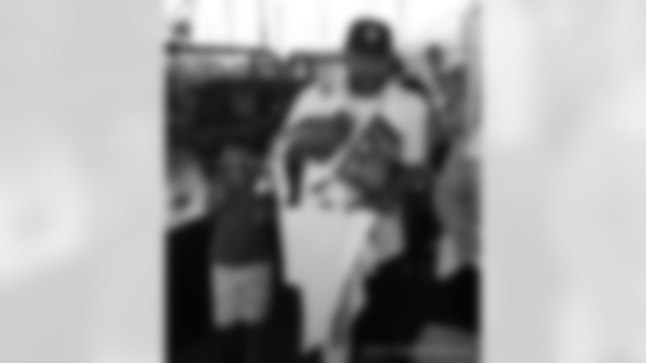 Gallery-Fans-Saints-Training-Camp-2022-073022-133