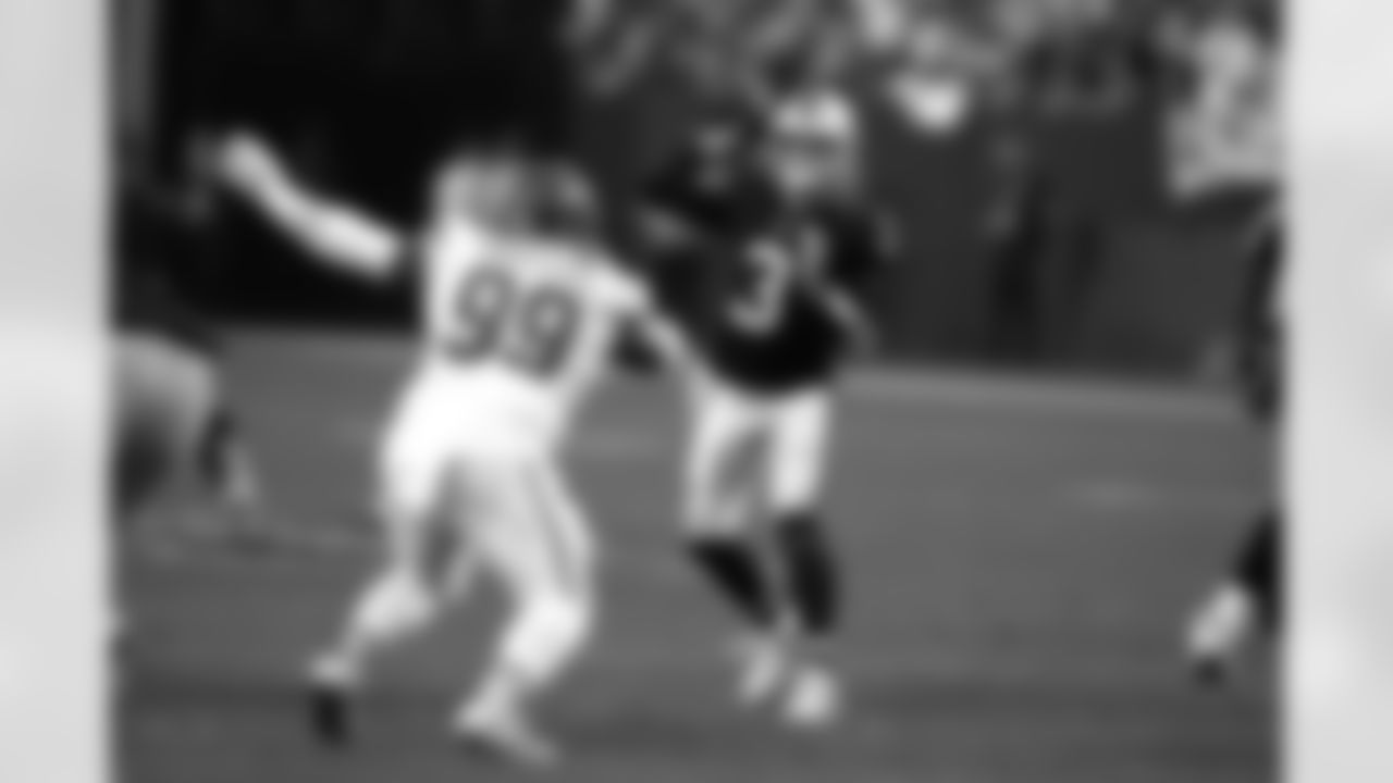 New Orleans Saints announced that they have agreed to terms with free agent defensive tackle Khalen Saunders on Friday, March 17, 2023. Check out Khalen in action with the Kansas City Chiefs during his NFL career.
