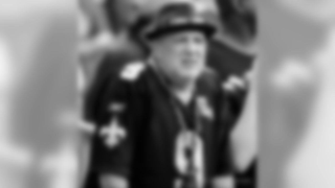 Saints 28 - Bucs 14 (W)
South Division Champions
New Orleans Saints 2018 Season
Michael C. Hebert