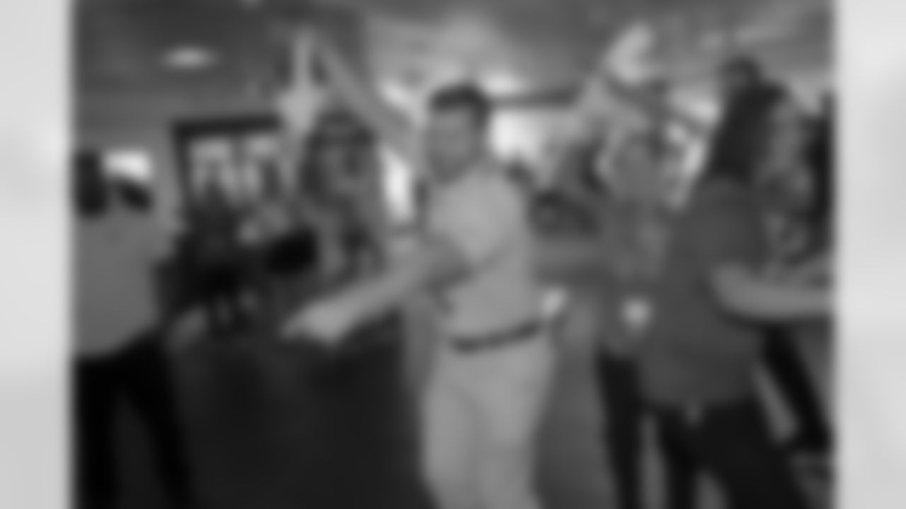 The New Orleans Saints kicked off the 2022 NFL Flag Summit with a happy hour welcome event at Club XLIV and entertainment by the Free Agents Brass Band on Wednesday, June 20.