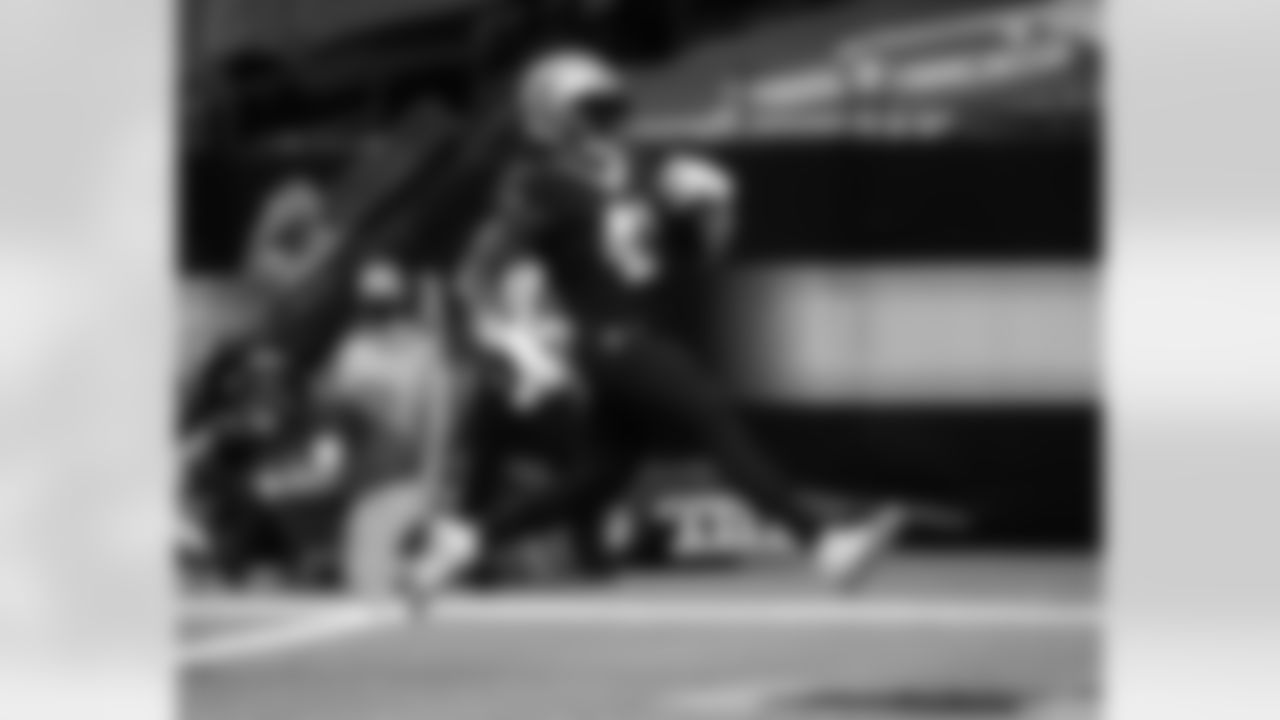 Game action photos from the New Orleans Saints playing host to the Tampa Bay Buccaneers in Week 1 of the 2020 NFL season.