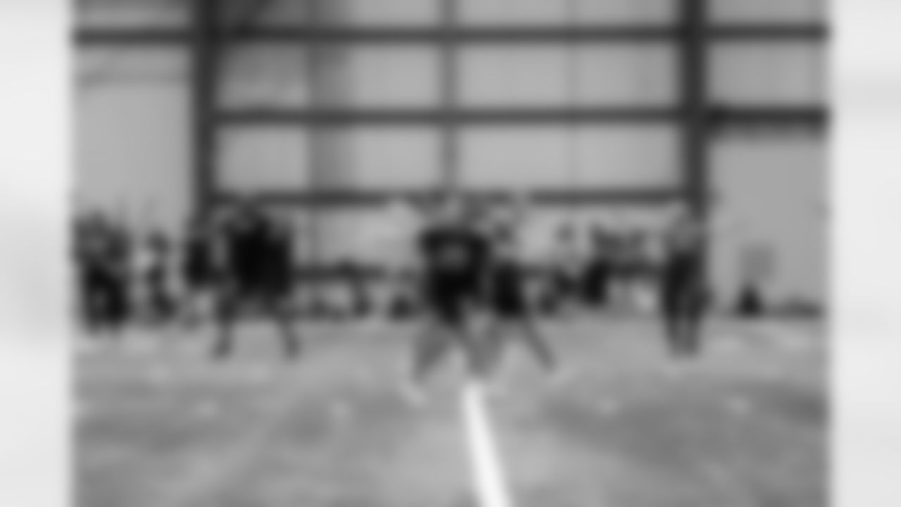 Our 2022 Saints Jr. Cheer Krewe participated in Day 1 of practice at the Ochsner Sports Performance Center in preparation for their preseason halftime performance on August 26.
