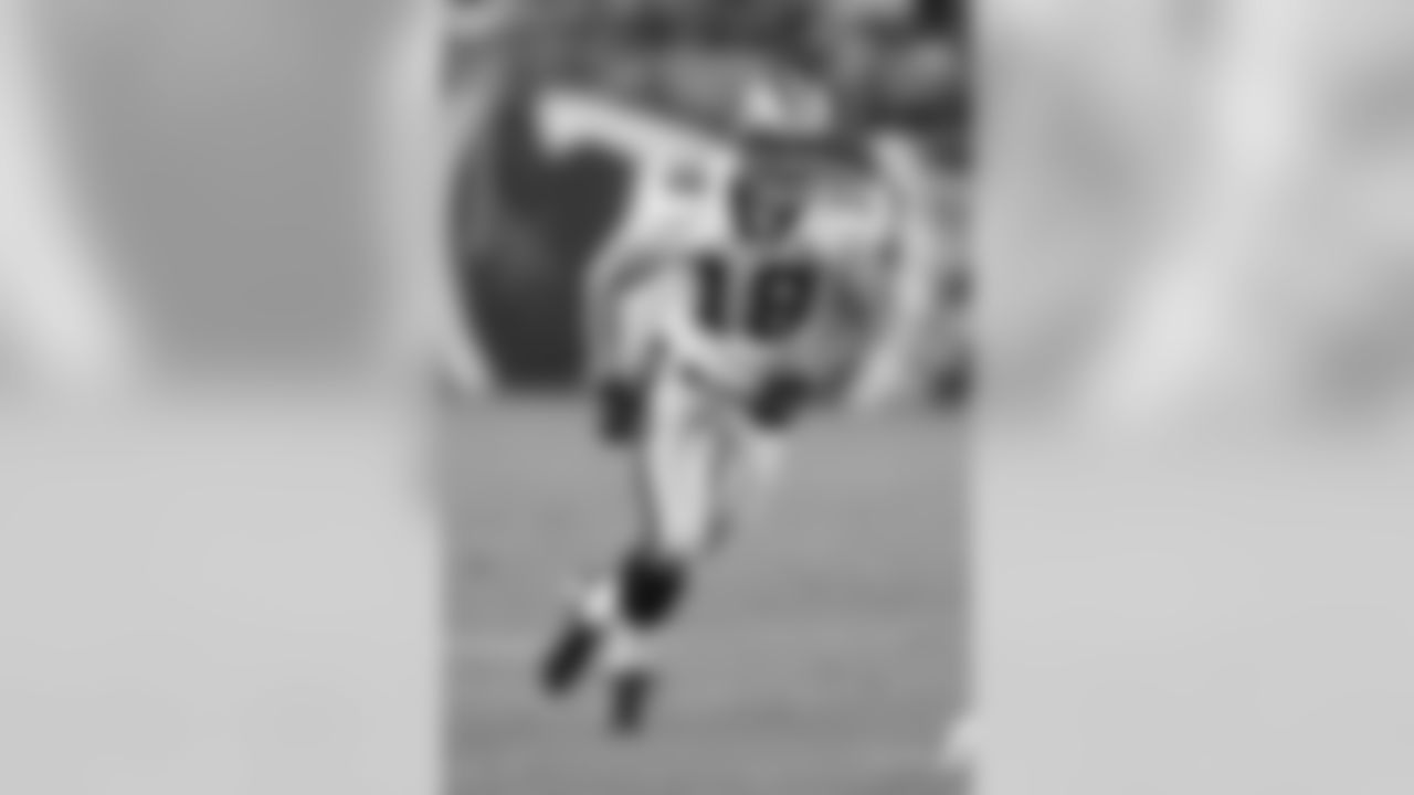 8 12 06 Saints at Titans