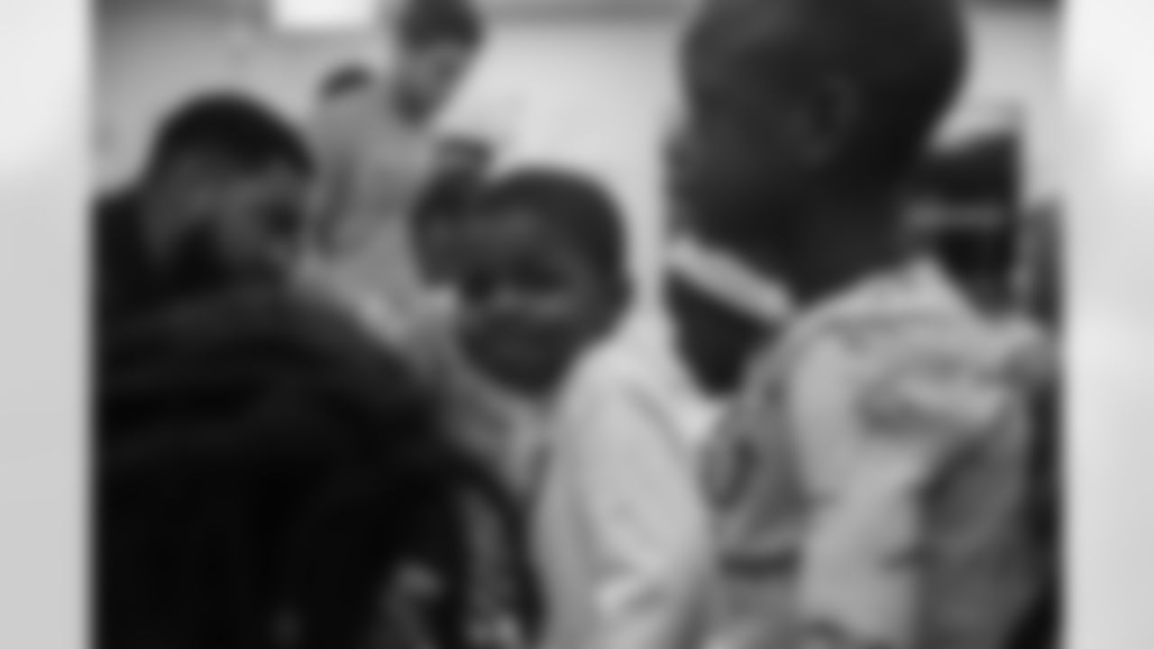 New Orleans Saints owner and Pelicans governor Gayle Benson joined Samaritan's Feet shoe drive, donating 1,000 pair of shoes at Lafayette Academy and KIPP Central City on Friday, December 16 as part of her 2022 Month of Giving for the holiday season.