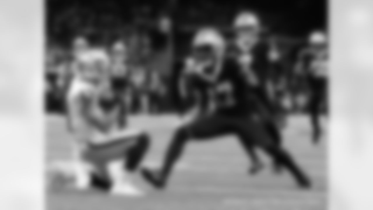 New Orleans Saints wide receiver Kevin White in action during their 2022 Week 8 game against the Las Vegas Raiders.