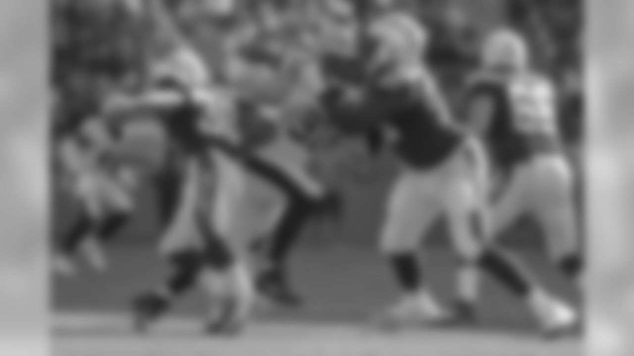 Gallery-saints-chargers-psgame3-2560x1440-1517