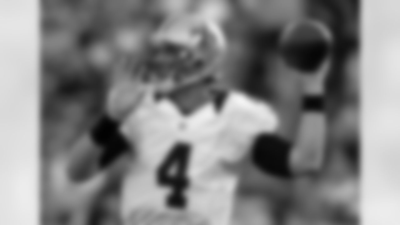 At Oregon State, Canfield threw for 5970 yards and 38 touchdowns.