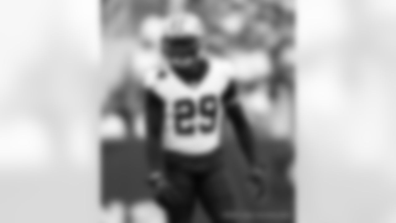 Check out the game action shots from the New Orleans Saints game against the Houston Texans in Week 6 of the 2023 NFL season.