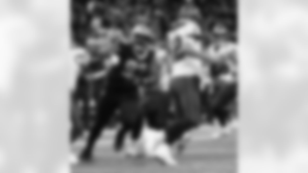 New Orleans Saints defensive lineman David Onyemata (93) in action during their 2022 Week 2 game against the Tampa Bay Buccaneers.