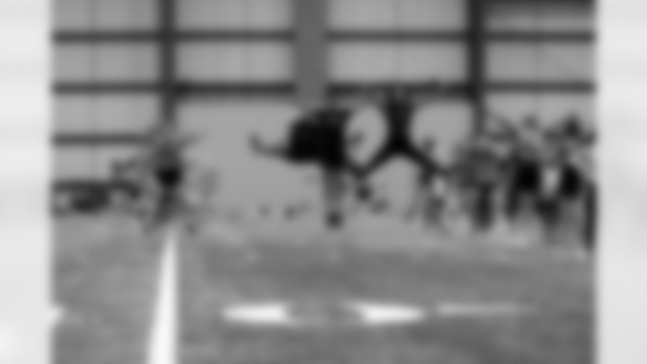 Our 2022 Saints Jr. Cheer Krewe participated in Day 1 of practice at the Ochsner Sports Performance Center in preparation for their preseason halftime performance on August 26.