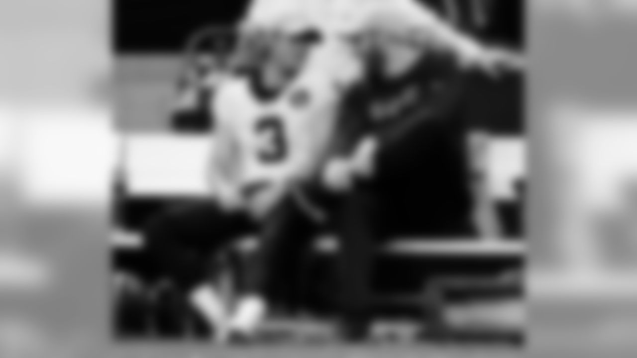 Saints 43 - Redskins 19 (W)
New Orleans Saints 2018 Season
Michael C. Hebert