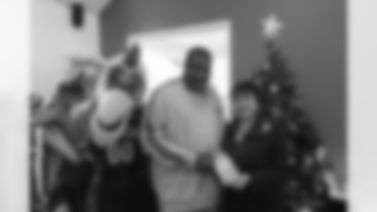 New Orleans Saints owner and Pelicans governor Gayle Benson attended the holiday party of the Bastion community and gifted Rouses gift cards to 58 families on Thursday, December 15 as part of her 2022 Month of Giving for the holiday season.