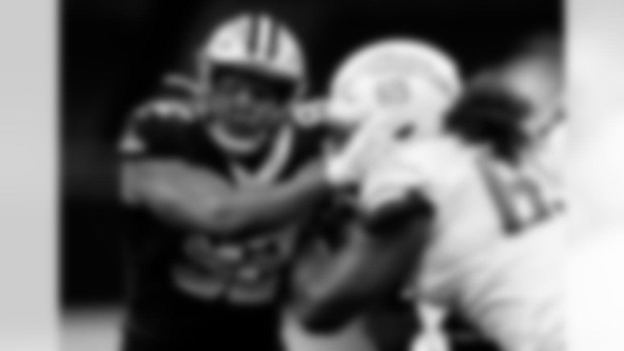 Game action photos from the New Orleans Saints vs. Los Angeles Chargers matchup in Week 5 of the 2020 NFL season.