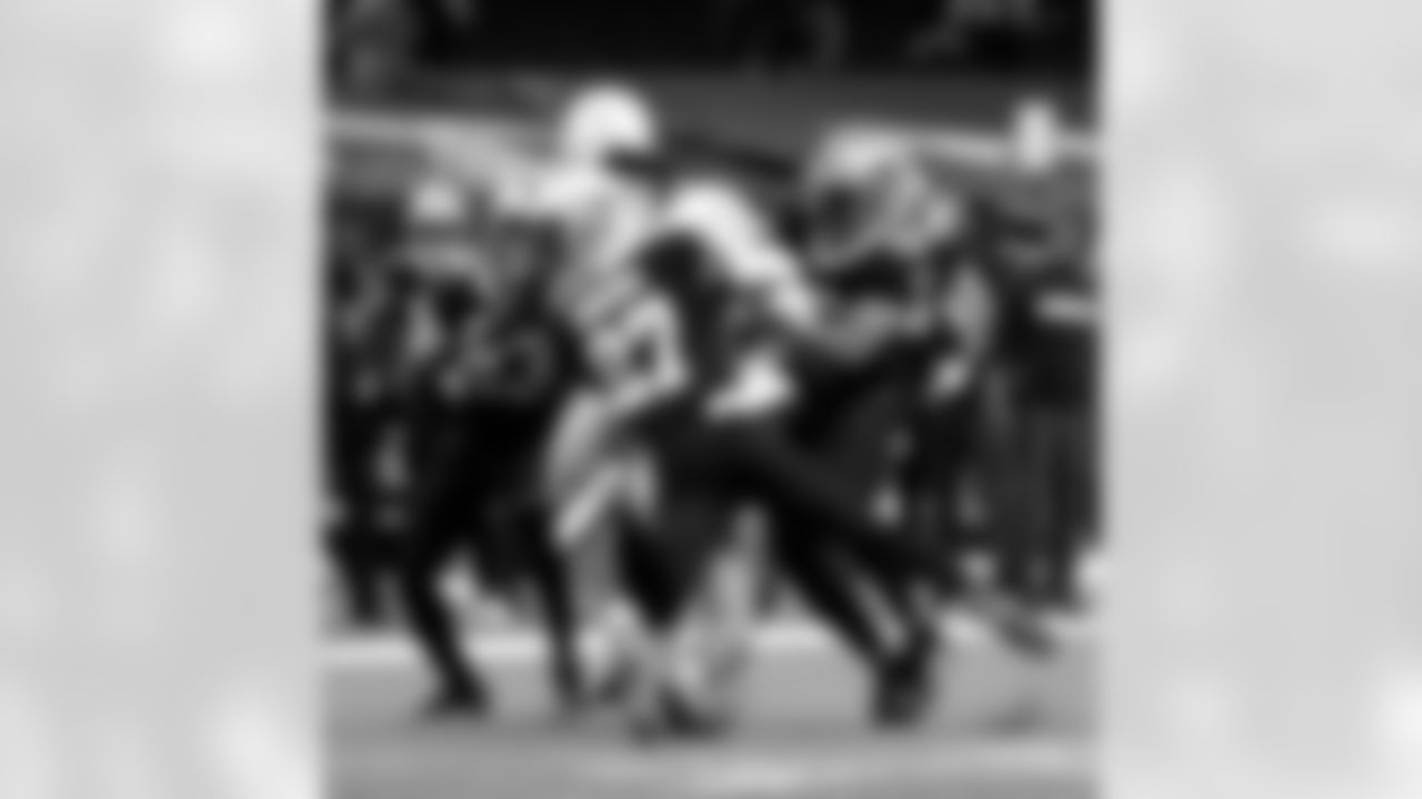 Game action photos from the New Orleans Saints vs. Los Angeles Chargers matchup in Week 5 of the 2020 NFL season.