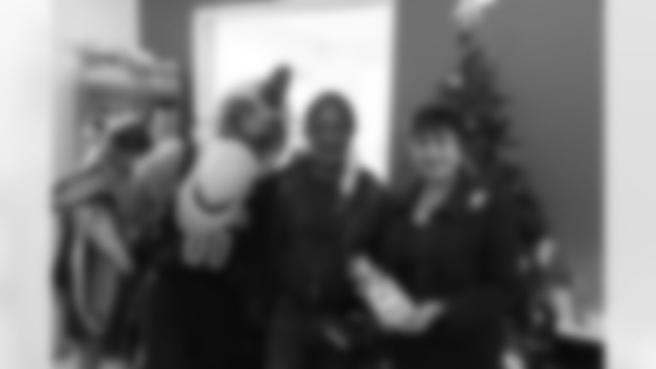 New Orleans Saints owner and Pelicans governor Gayle Benson attended the holiday party of the Bastion community and gifted Rouses gift cards to 58 families on Thursday, December 15 as part of her 2022 Month of Giving for the holiday season.