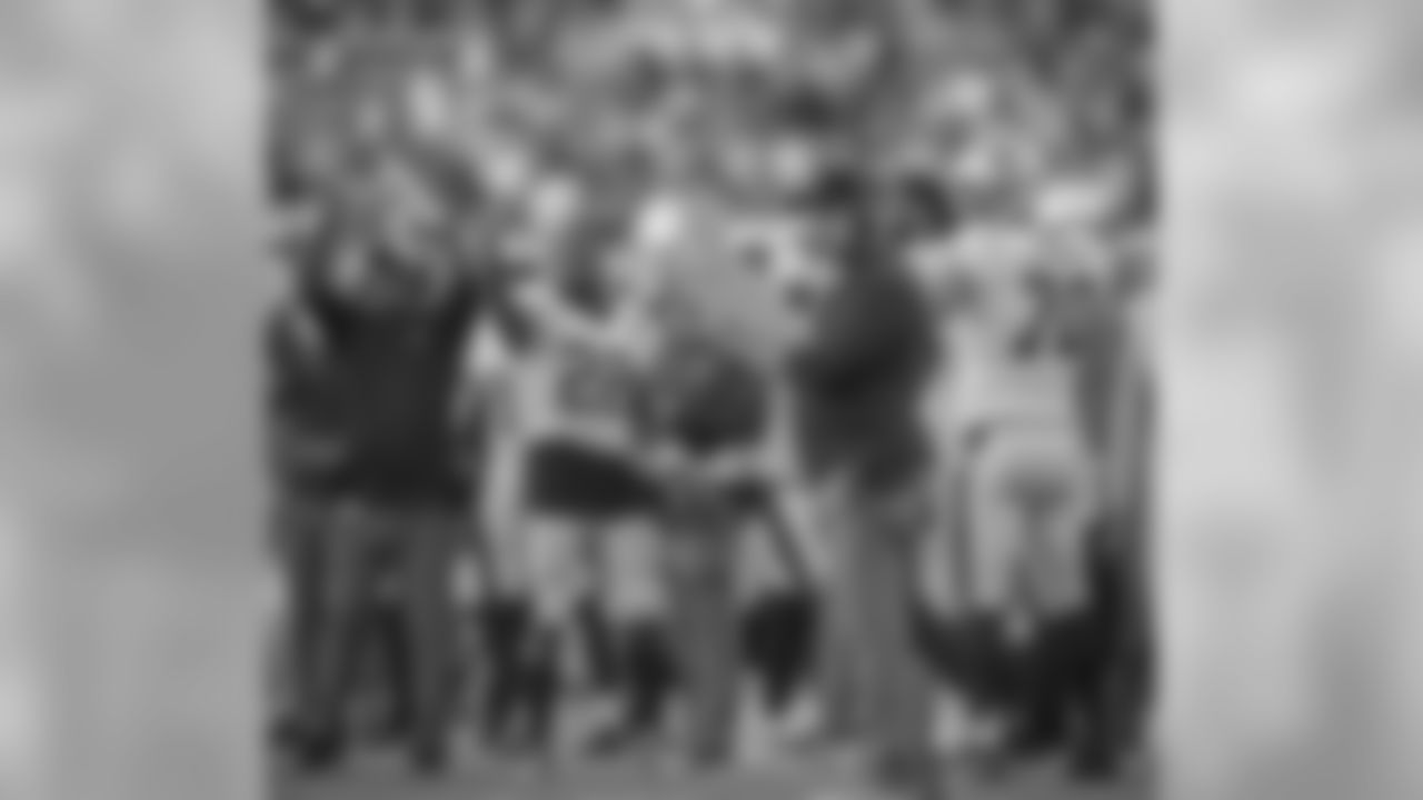 Gallery-saints-chargers-psgame3-2560x1440-2847