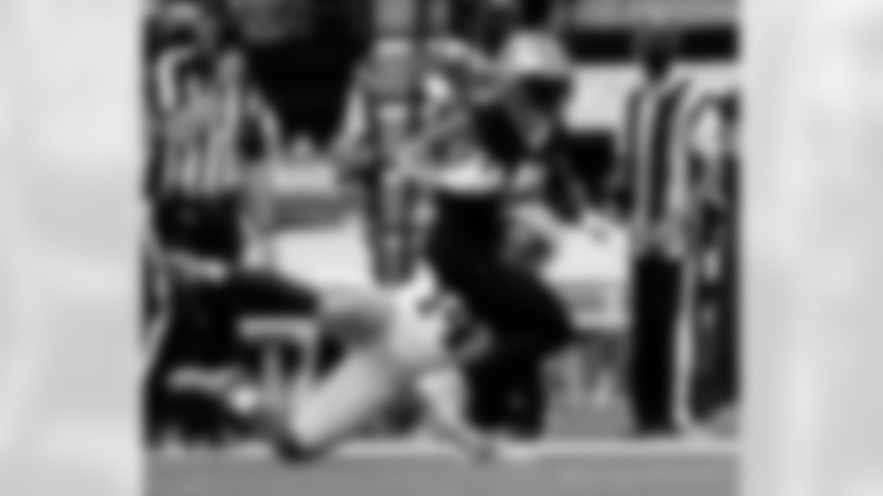 Game action photos from the New Orleans Saints vs. Green Bay Packers matchup in Week 3 of the 2020 NFL season.