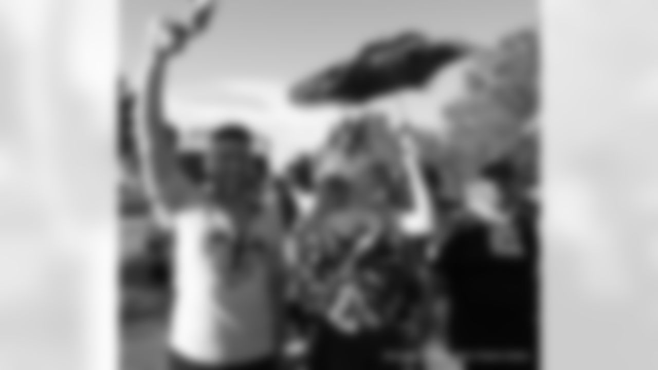 Gallery-Fans-Saints-Training-Camp-2022-073022-135