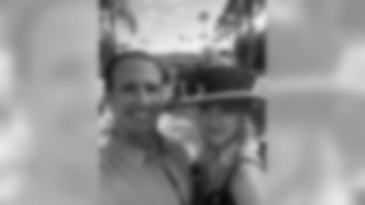 Drew Brees: Great time watching Del Mar Racing. So many great venues to watch horseracing, and this is certainly one of them in Del Mar, CA.