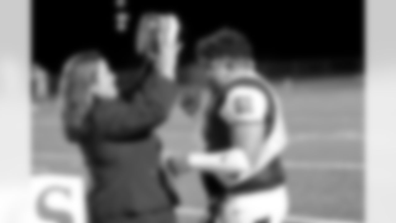 The Hurricanes of South Plaquemines celebrated their homecoming on Friday night as they hosted St. Charles Catholic for the Sanderson Farms Louisiana High School Game of the Month, but the visiting Comets unleashed a balanced air and ground attack to score in every quarter and notch a 40-14 victory.