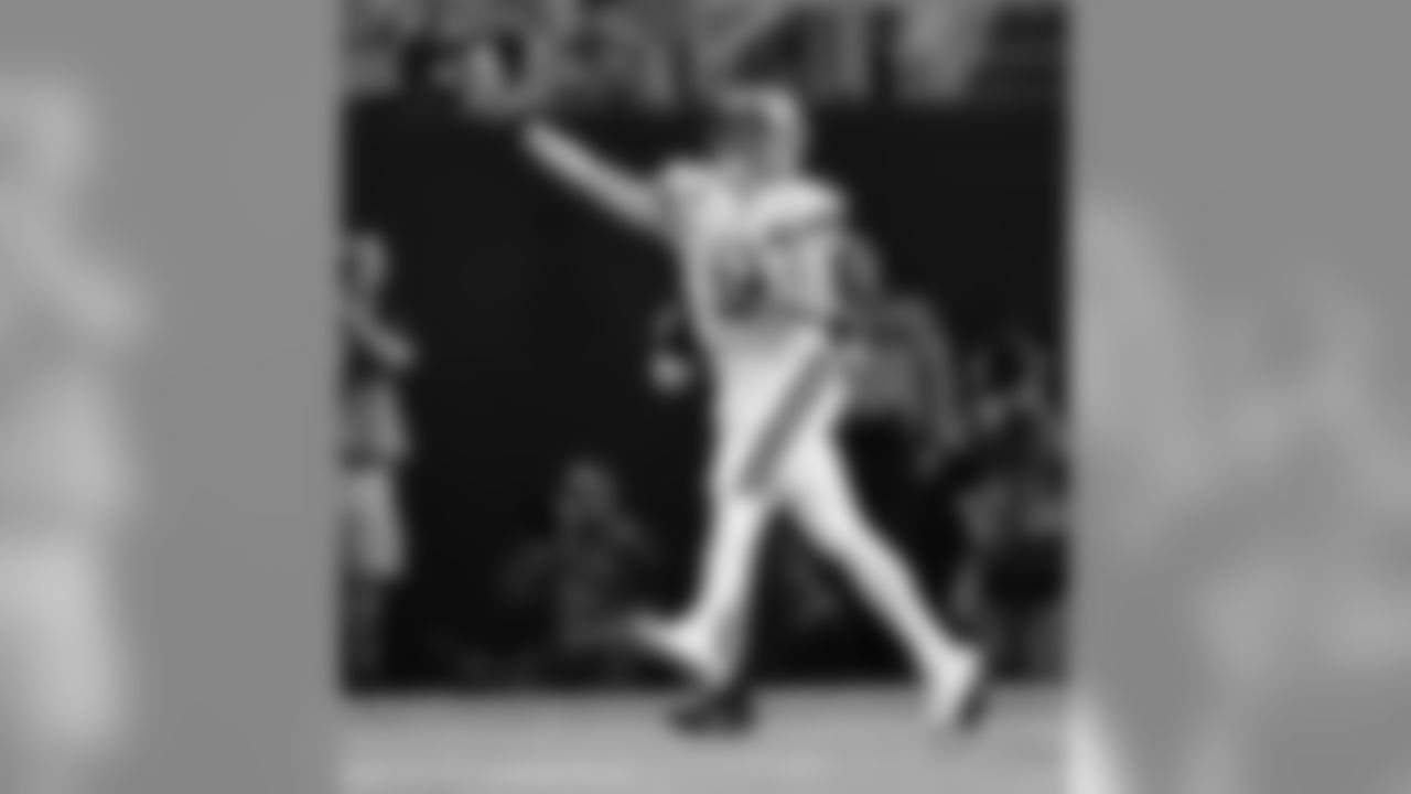 Saints 30 - Vikings 20(W)
New Orleans Saints 2018 Season
Michael C. Hebert