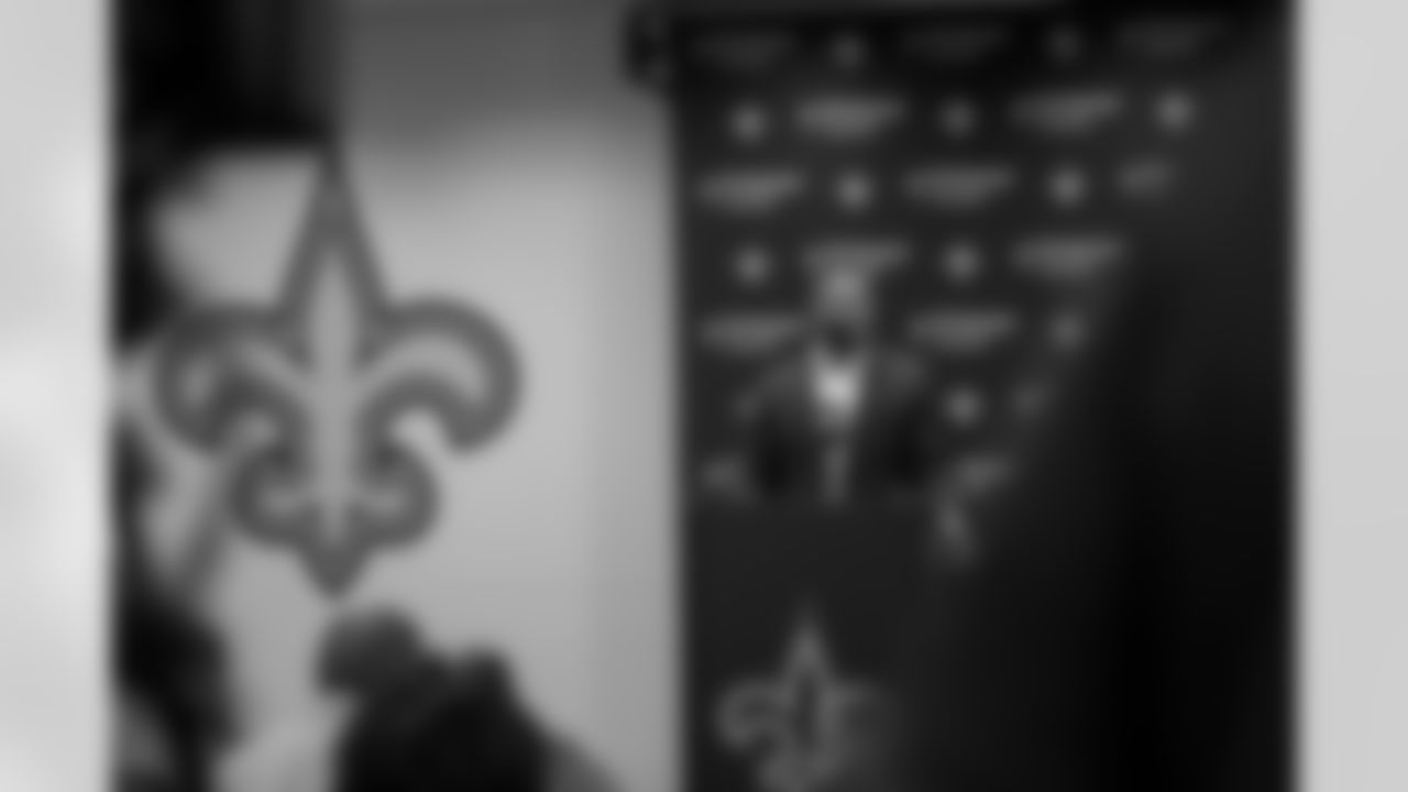 Former New Orleans Saints linebacker Craig Robertson announced his official retirement from the NFL on March 11, 2022.