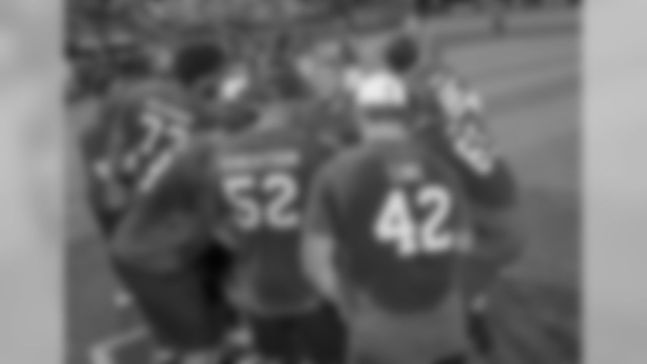 Gallery-Saints-Softball-2560x1440--0847