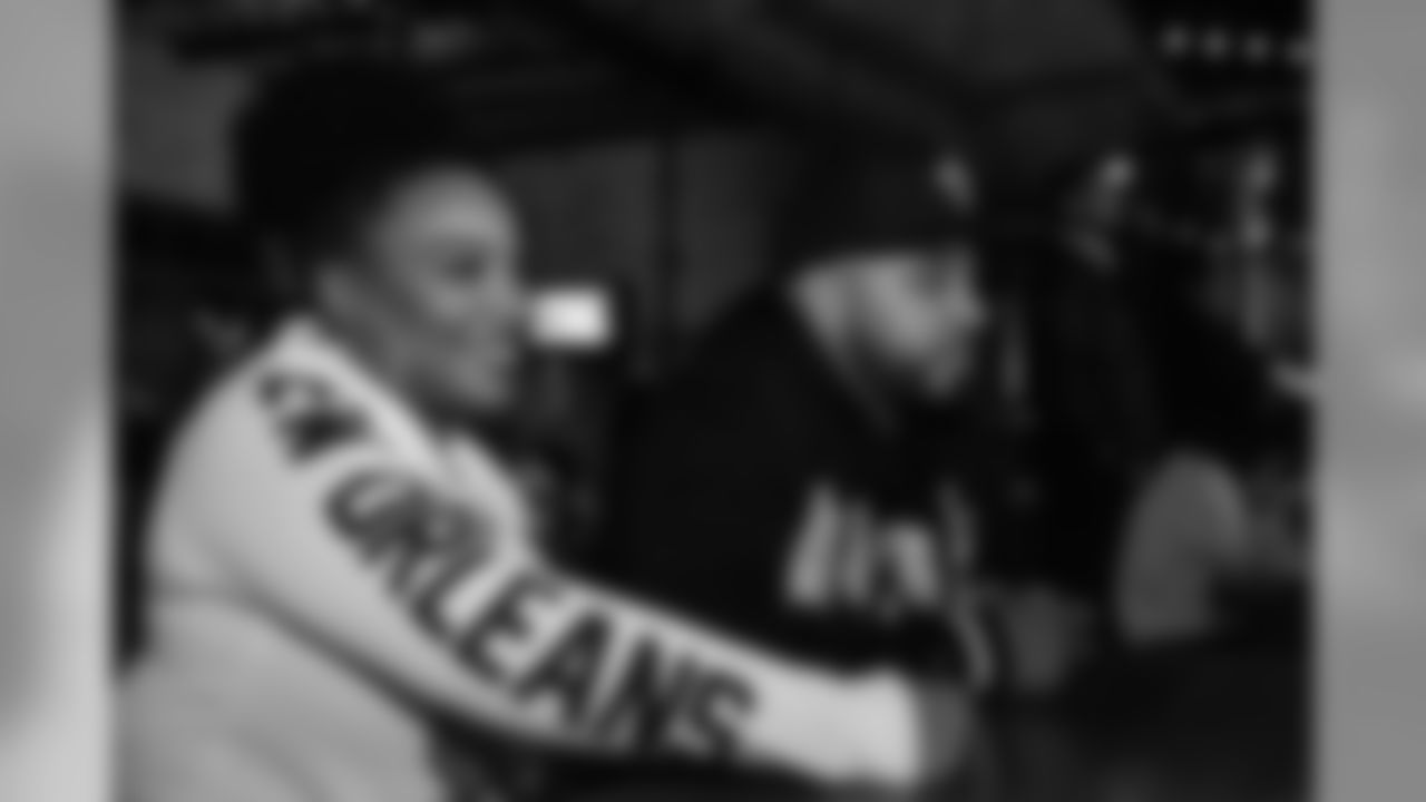 Gallery_WatchPartyWeek3_Saints_11281903