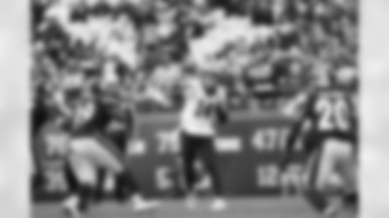 Check out photos of New Orleans Saints quarterbacks Andy Dalton and Jameis Winston in action throughout the 2022 season.