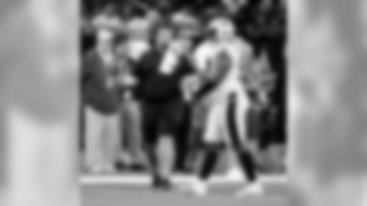 2019 Saints Pre Season
Vikings 35 Saints 24 (L)
2019 New Orleans Saints
All Images Copyright Michael C. Hebert