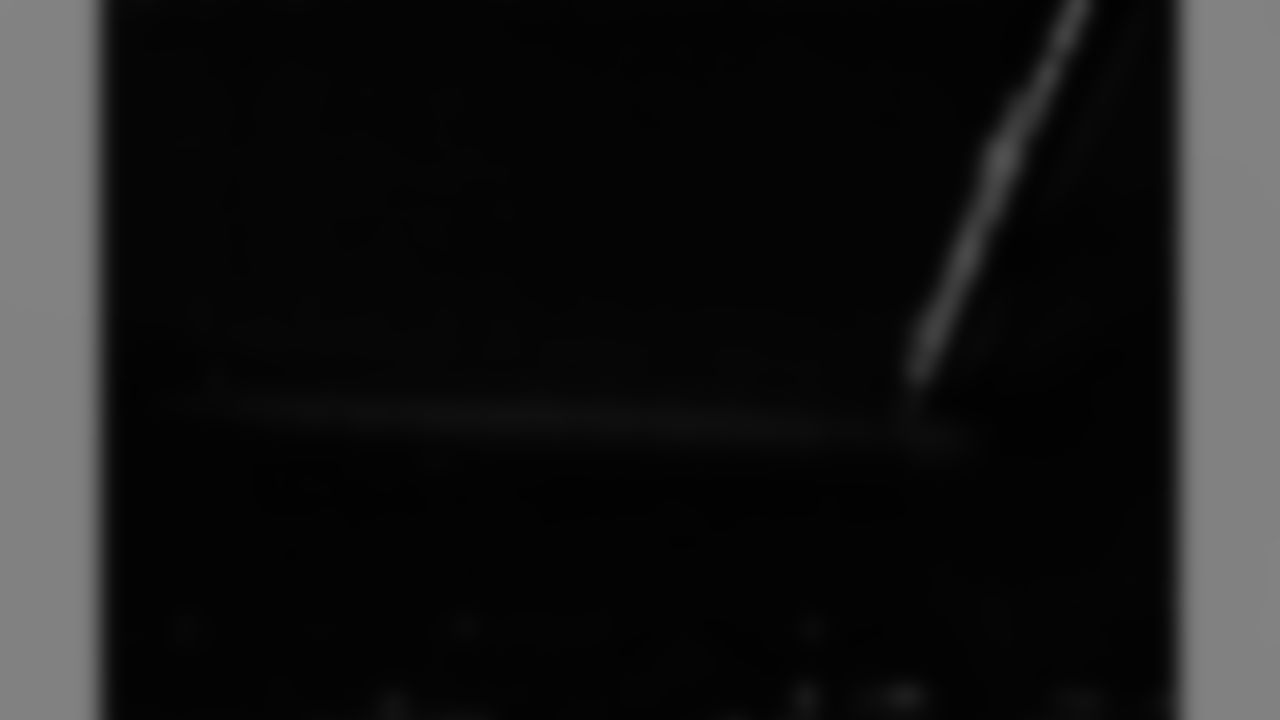 Gallery_Superdome_bluelights_04032001