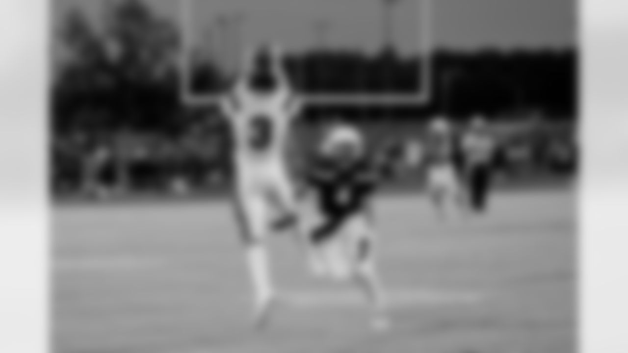 The Long Beach Bearcats hosted the St. Stanislaus Rock-A-Chaws during the Sanderson Farms Mississippi High School Game of the Month on September 3, 2021. The visiting Rock-A-Chaws defeated the Bearcats by a score of 35-25.