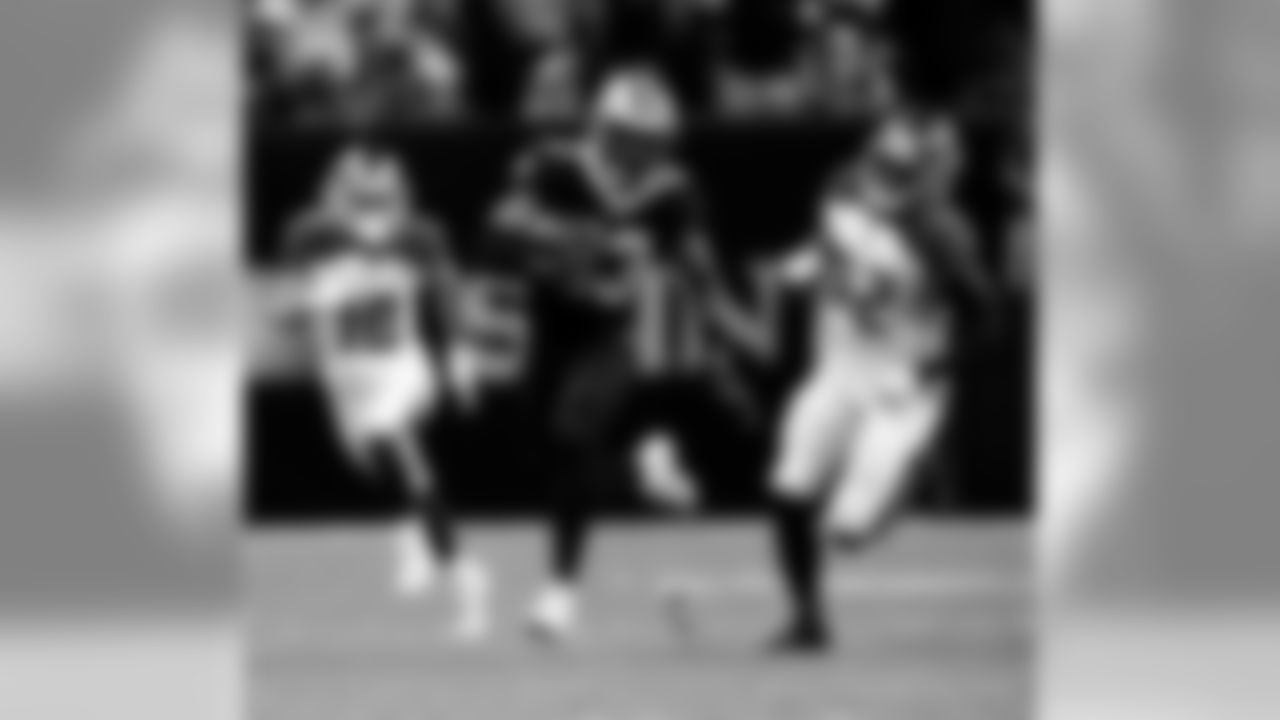 Check out the best action photos from the New Orleans Saints in October presented by Sony
